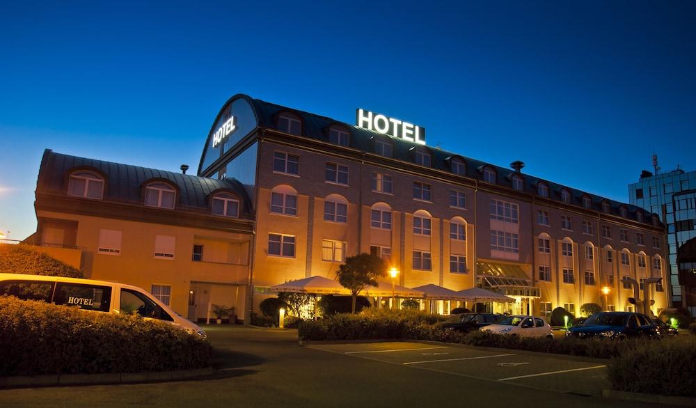 Sachsenpark-Hotel Leipzig Ngoại thất bức ảnh