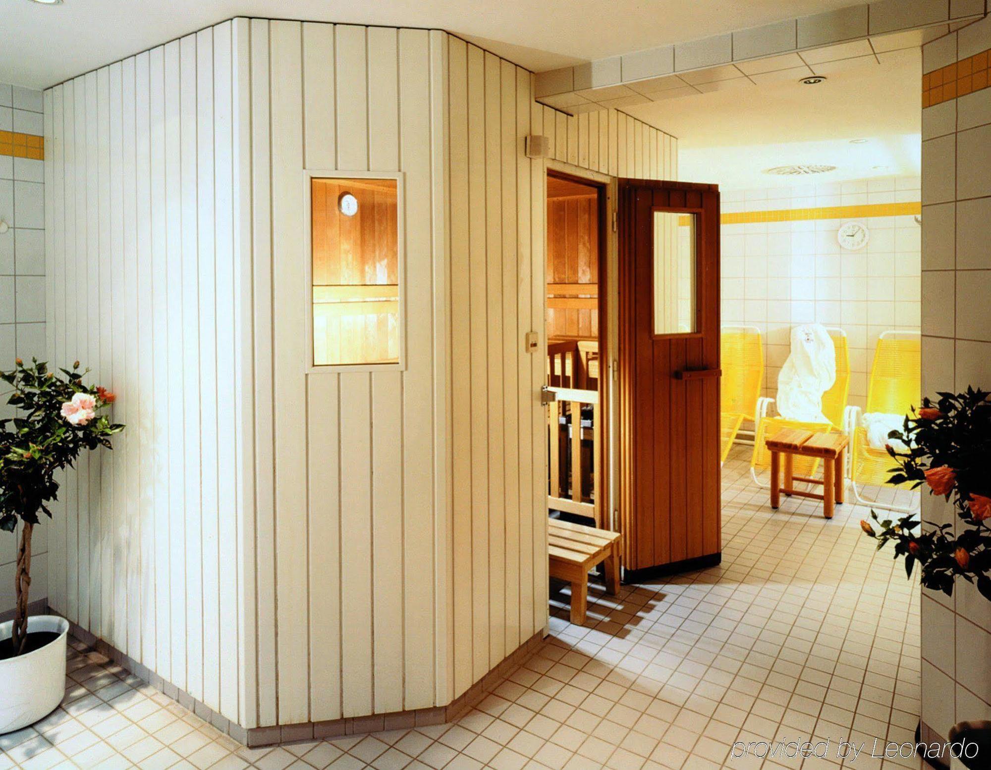 Sachsenpark-Hotel Leipzig Ngoại thất bức ảnh
