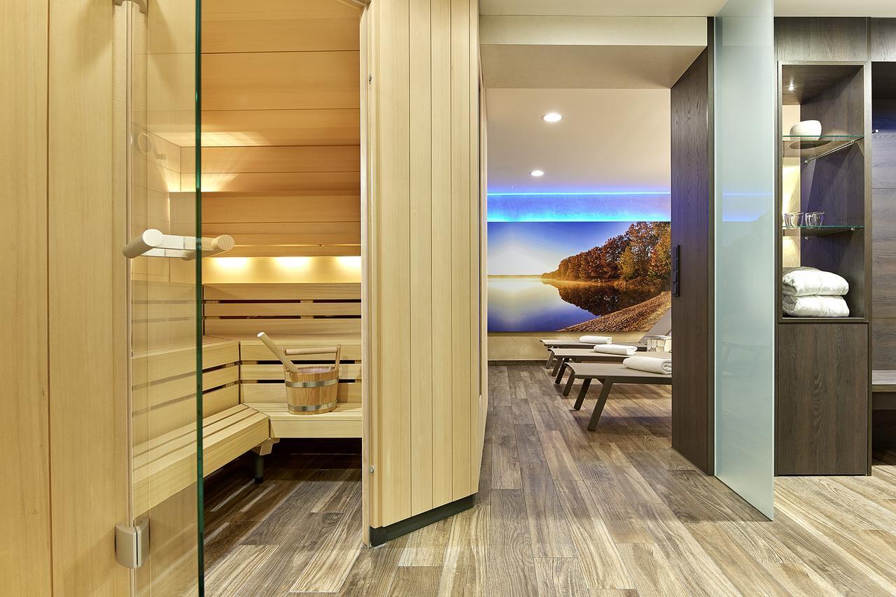 Sachsenpark-Hotel Leipzig Ngoại thất bức ảnh